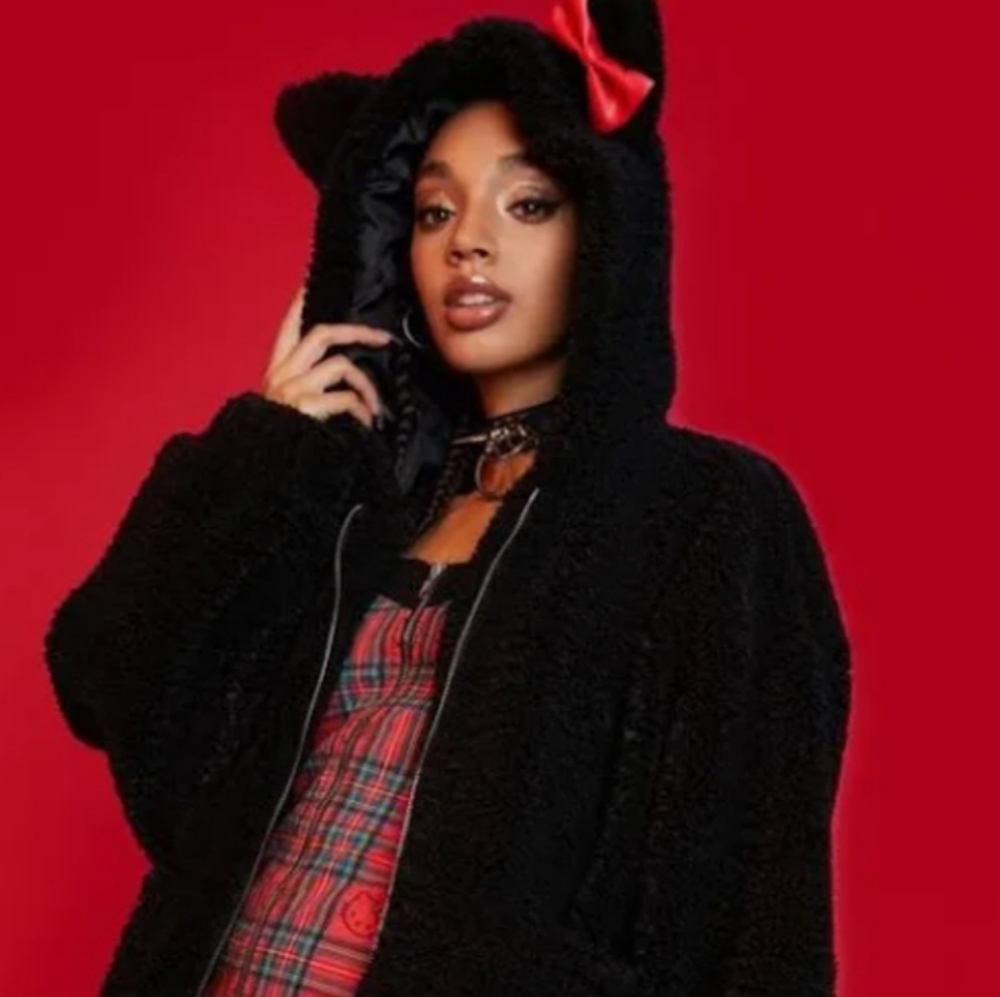 Dollskill hello kitty medium jacket